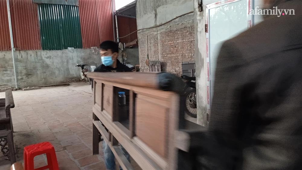 Thông tin mới nhất về tình trạng của bé gái 3 tuổi ở Hà Nội bị nhân tình của mẹ đóng đinh vào đầu-1