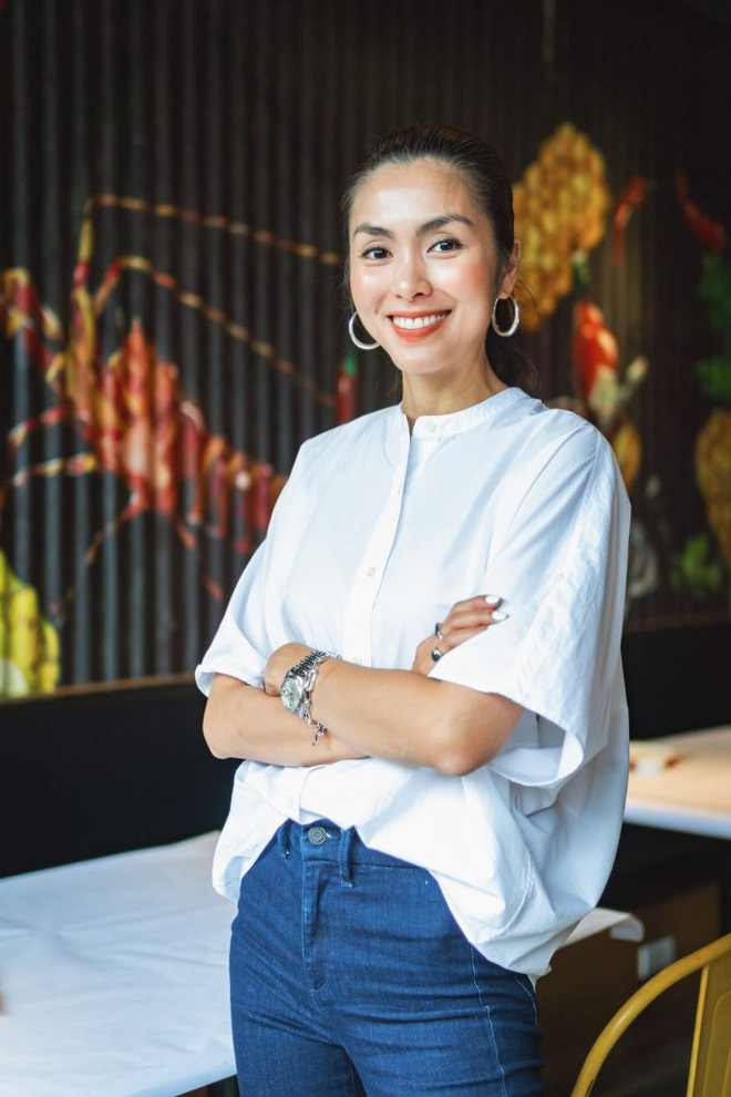 Chỉ 1 hành động ngày đầu năm, Hà Tăng dẹp tan thị phi bị gọi là máy đẻ, ăn bám nhà chồng-3