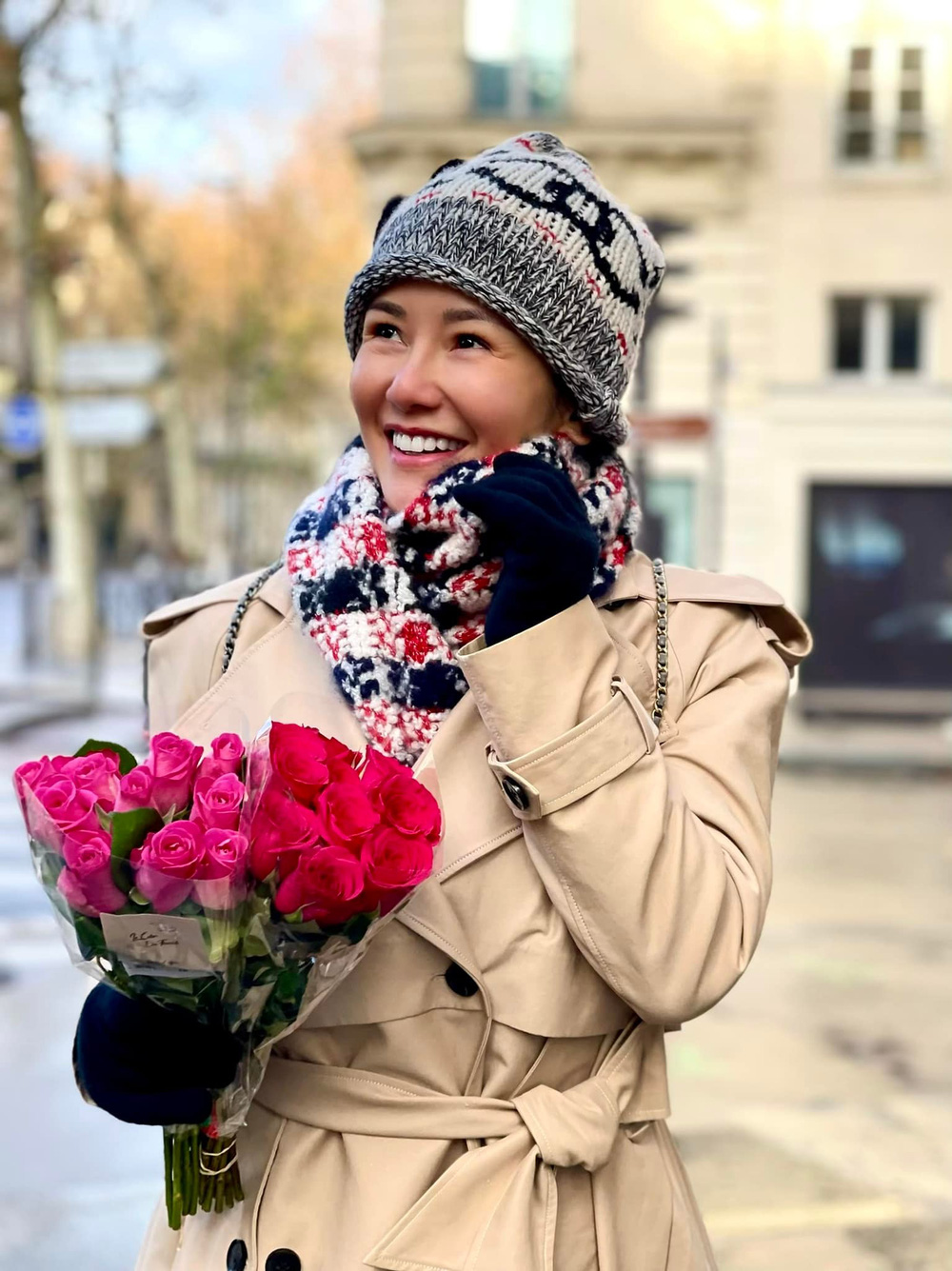 Cuộc sống tuổi 52 của Diva Hồng Nhung: Xinh đẹp, hạnh phúc bên bạn trai ngoại quốc ở Pháp-6