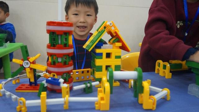 Nghiên cứu của ĐH Harvard: Không phải đọc sách, đây mới là CÁCH TỐT NHẤT để trẻ THÔNG MINH hơn mà bố mẹ không hay biết-2