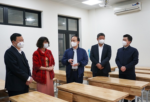 Chủ tịch HĐND TP Nguyễn Ngọc Tuấn dự lễ phát động Tết trồng cây tại quận Đống Đa-2