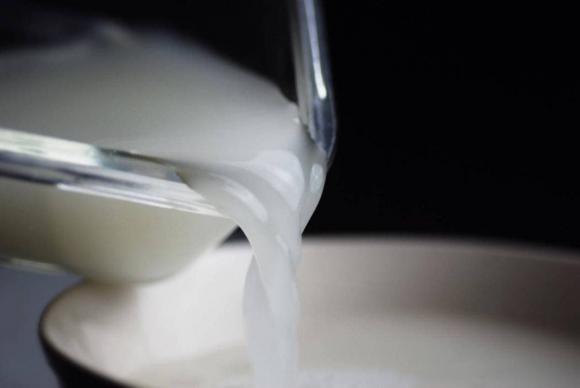 Nước vo gạo đừng đổ đi nữa, học được mấy công dụng tuyệt vời này hàng xóm đều khen bạn-4