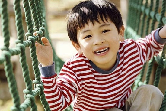 Nhà có con trai, bố mẹ phải ĐẦU TƯ thật mạnh ở 3 khía cạnh này: Càng đầu tư nhiều thì đời con càng thành công, sung sướng