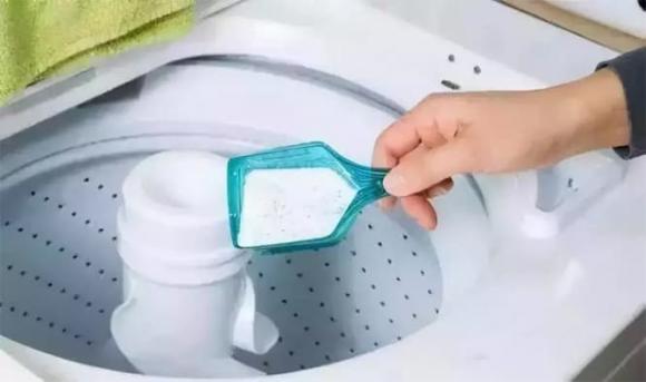 Giữa bột giặt và nước giặt cái nào tốt hơn?-8
