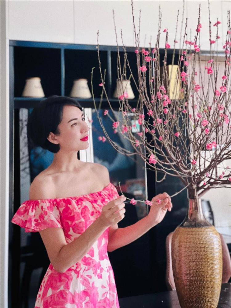 Không gian sống sang trọng và bài trí tinh tế của Hoa hậu Ngọc Diễm-1