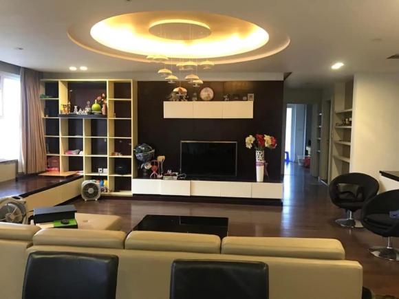 Vợ sắp cưới của diễn viên Huỳnh Anh rao bán căn hộ-2