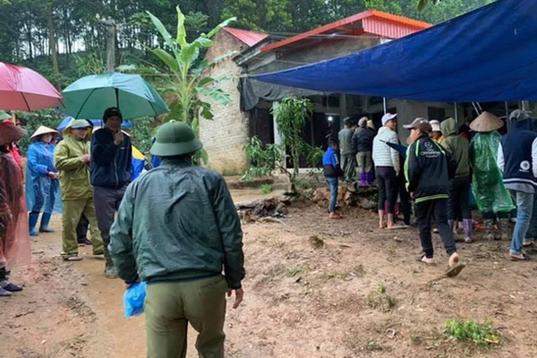 Chủ tịch nước tặng huân chương lao động cho thầy trò HLV Mai Đức Chung-2