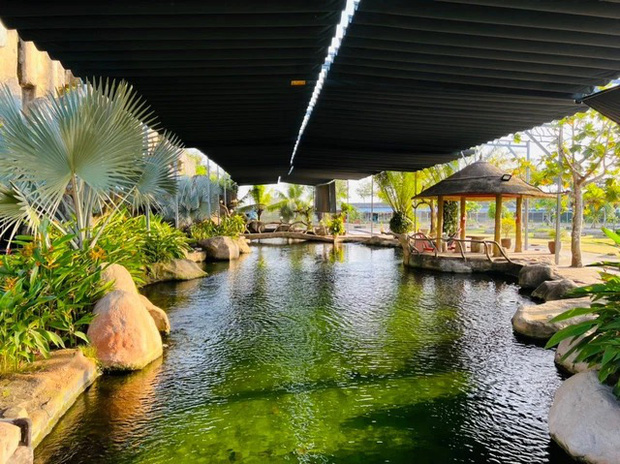 Đại gia Bạc Liêu rao bán gấp biệt phủ 200 tỷ khiến dân mạng sốc tận óc: Rộng 8,3 ha tầm cỡ khu du lịch, lối sống xa hoa không kém gì vua chúa-12