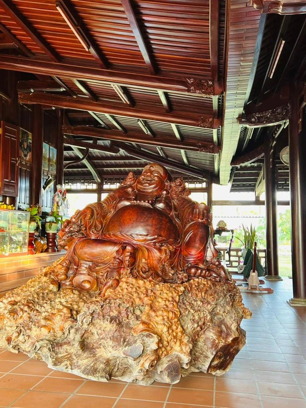 Đại gia Bạc Liêu rao bán gấp biệt phủ 200 tỷ khiến dân mạng sốc tận óc: Rộng 8,3 ha tầm cỡ khu du lịch, lối sống xa hoa không kém gì vua chúa-18