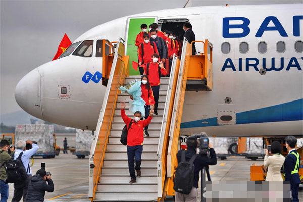 HLV Mai Đức Chung: Tôi sụt mất 5 kg, thèm ăn canh măng vợ nấu-5