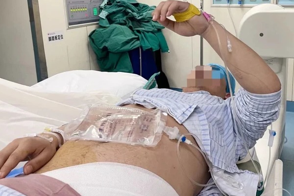 Cô gái 18 tuổi trở thành người thực vật sau khi đột ngột lên cơn nhồi máu não, bác sĩ lắc đầu cho biết chỉ vì 1 cách kiểm soát cân nặng nhiều chị em làm-5