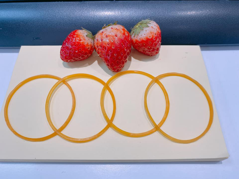 Muôn kiểu sắm vàng” ngày Thần Tài: Không biết nên để dành hay ăn luôn!-2