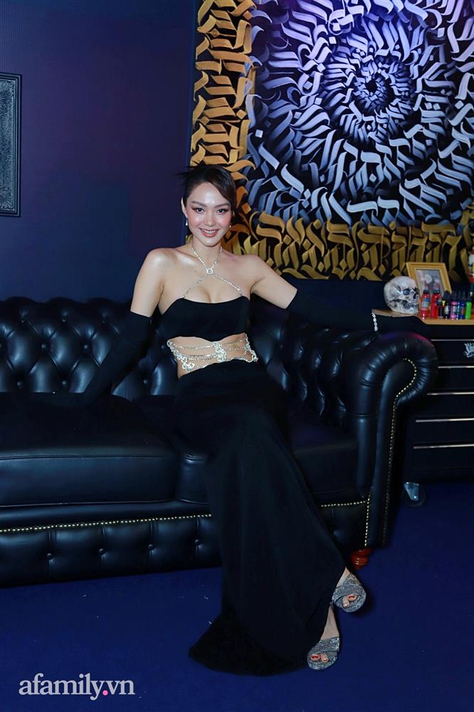 Minh Hằng chọn sai giày khiến cô trông như chú lùn di động-4