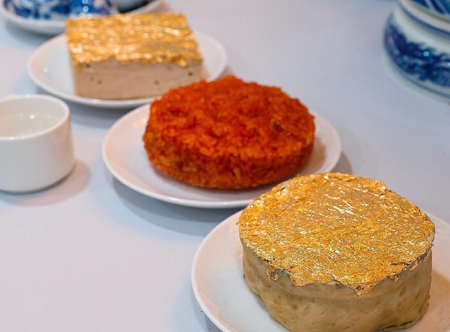 Giò chả dát vàng tiền triệu ngày vía Thần tài, ăn cả vàng để… thụ lộc-4