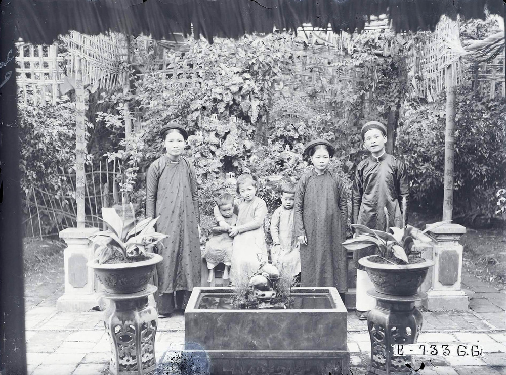 Hình ảnh cực hiếm về Tết Hà Nội cách đây 100 năm: Cả 1 thế kỉ sao vẫn thấy bồi hồi, thân thương đến lạ-3