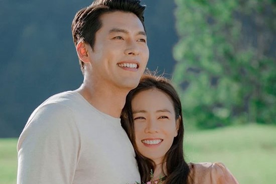 HOT: Son Ye Jin và Hyun Bin thông báo tổ chức đám cưới