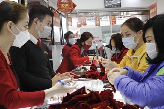 Giá vàng quay đầu giảm gần nửa triệu đồng/lượng