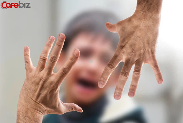 4 kiểu gia đình khiến con cái trở nên bất hạnh, ôm ám ảnh cả đời kể cả khi trưởng thành-2