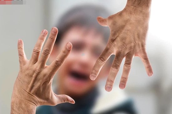 4 kiểu gia đình khiến con cái trở nên bất hạnh, ôm ám ảnh cả đời kể cả khi trưởng thành