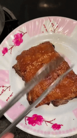 Làm thịt heo quay không cần lò nướng, giòn bì, mềm thịt, ngon hết nấc-7