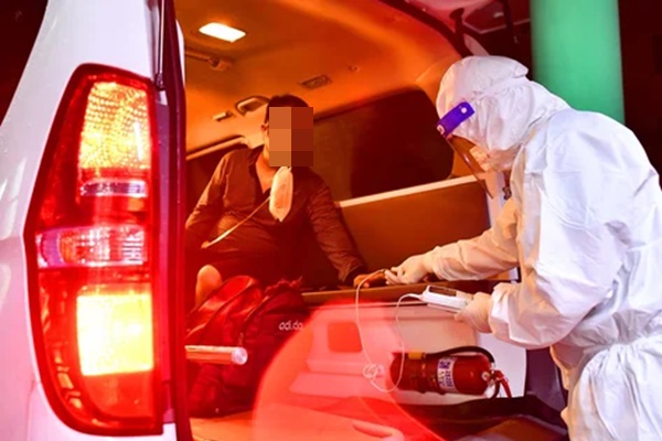 Cơn ớn lạnh đột ngột, di chứng không thể xem thường sau khỏi COVID-19-2