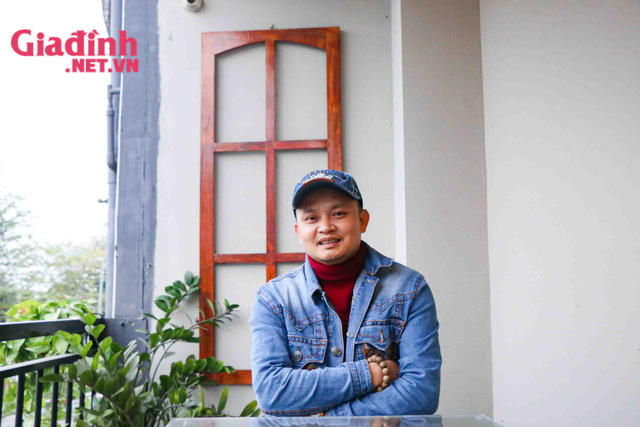 Xuân Nghĩa trải lòng chuyện chưa từng kể về người anh vua hài đất Bắc” Xuân Hinh: Anh nuôi tôi ăn học, đến nợ của tôi anh cũng gánh-1