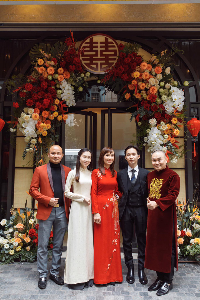 Xuân Nghĩa trải lòng chuyện chưa từng kể về người anh vua hài đất Bắc” Xuân Hinh: Anh nuôi tôi ăn học, đến nợ của tôi anh cũng gánh-5