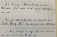 Học sinh tiểu học làm bài văn 'Tả bạn Minh Hằng', chỉ vỏn vẹn 6 dòng mà GÂY SỐT trên mọi mặt trận: Bạn đọc được chắc 3 ngày chưa hết khoái chí