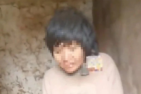 Thấy con mình sinh ra giống hệt bác sĩ làm thụ tinh, bố mẹ kiểm tra rồi sốc nặng vì sự thật về vị lương y tài giỏi-3