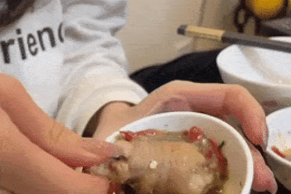 Ăn lẩu tại nhà mà không biết cách pha đồ chấm thì phí của: Làm 5 phút là xong, 10 người ăn cả 10 người khen!