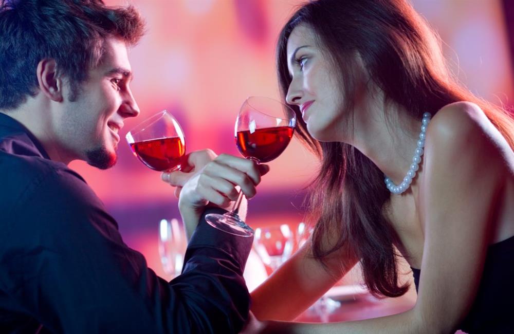 Những lời chúc valentine ngọt ngào hơn cả sôcôla giúp hâm nóng tình cảm vợ chồng-3