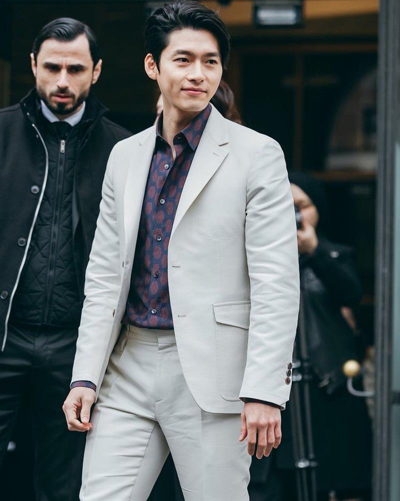 Đẳng cấp thời trang của Son Ye Jin và Hyun Bin: Trung thành với trang phục tối giản, nhưng sang vô cùng tận-19