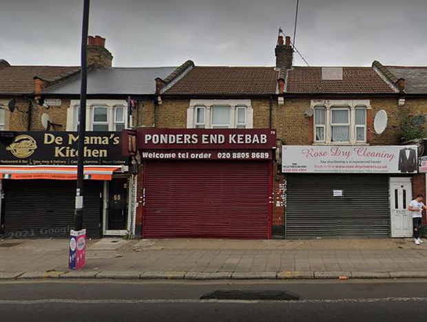 Kiểm tra nhà hàng đồ nướng đột xuất, cảnh sát chứng kiến cảnh rùng mình, nhanh chóng đưa ra quyết định khiến dư luận nức lòng-1