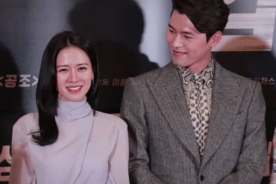 Giống như ông xã Kim Tae Hee, Hyun Bin cũng có những thói quen vô thức đúng chuẩn 