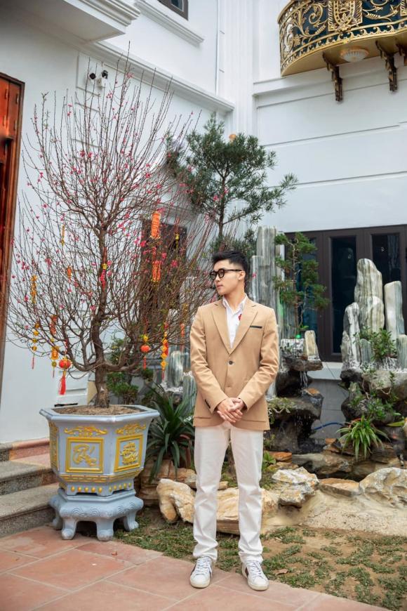 Hé lộ hình ảnh biệt thự hoành tráng mà Hòa Minzy xây cho bố mẹ ở Bắc Ninh-3