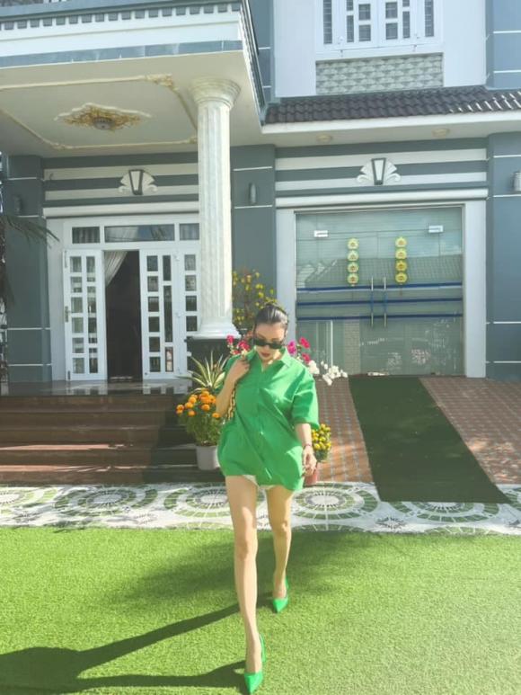 Trà Ngọc Hằng khoe cơ ngơi khủng ở quê-3