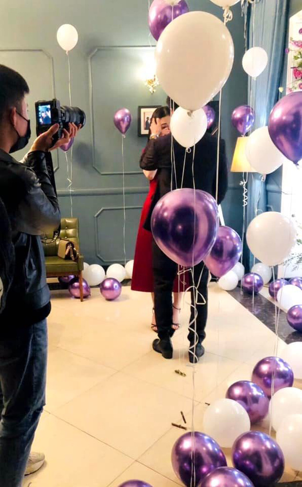 HOT: Bình An cầu hôn Á hậu Phương Nga ngay trước thềm Valentine, 1 cặp đôi Vbiz đã chốt đơn!-1