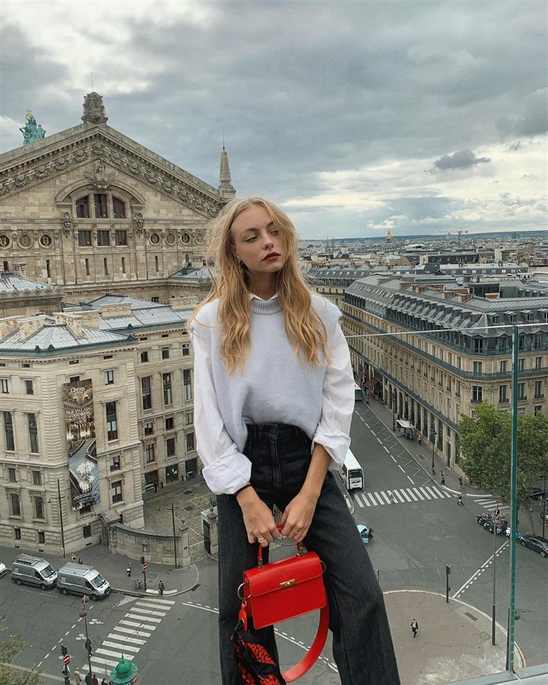 5 món thời trang mùa xuân giúp gái Pháp luôn trẻ trung, sang trọng-2