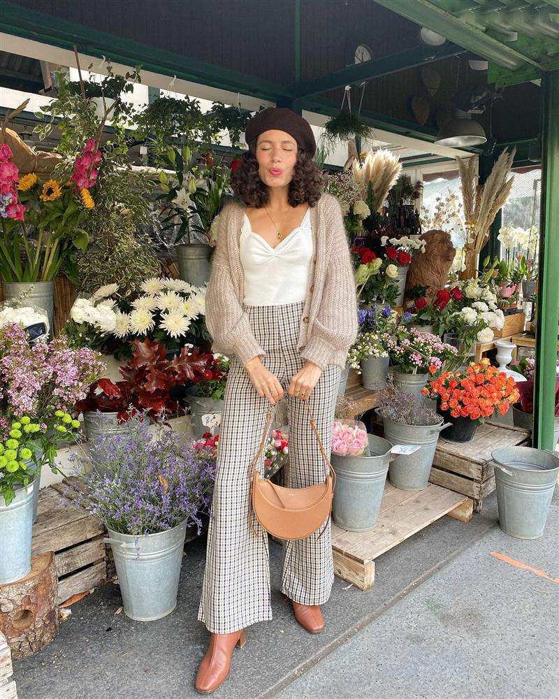 5 món thời trang mùa xuân giúp gái Pháp luôn trẻ trung, sang trọng-13