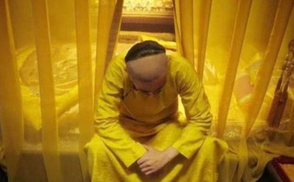 Tử Cấm Thành rộng đến mức đi vài ngày không hết nhưng phòng ngủ Hoàng đế chỉ được xây 10m2 kém xa cả dân thường, lý do vì đâu?-4
