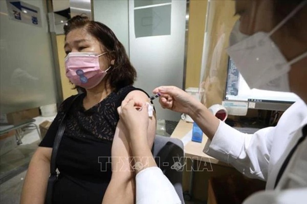 Lo ngại bùng phát dịch cúm mùa nghiêm trọng sau COVID-19-1