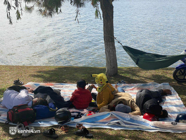 Trải nghiệm muốn quên khi mắc Covid-19 trong chuyến du lịch sau Tết: Cách ly 2,9 triệu/ngày tại resort giữa Côn Đảo, delay vé máy bay đến 2 lần chờ âm tính-6