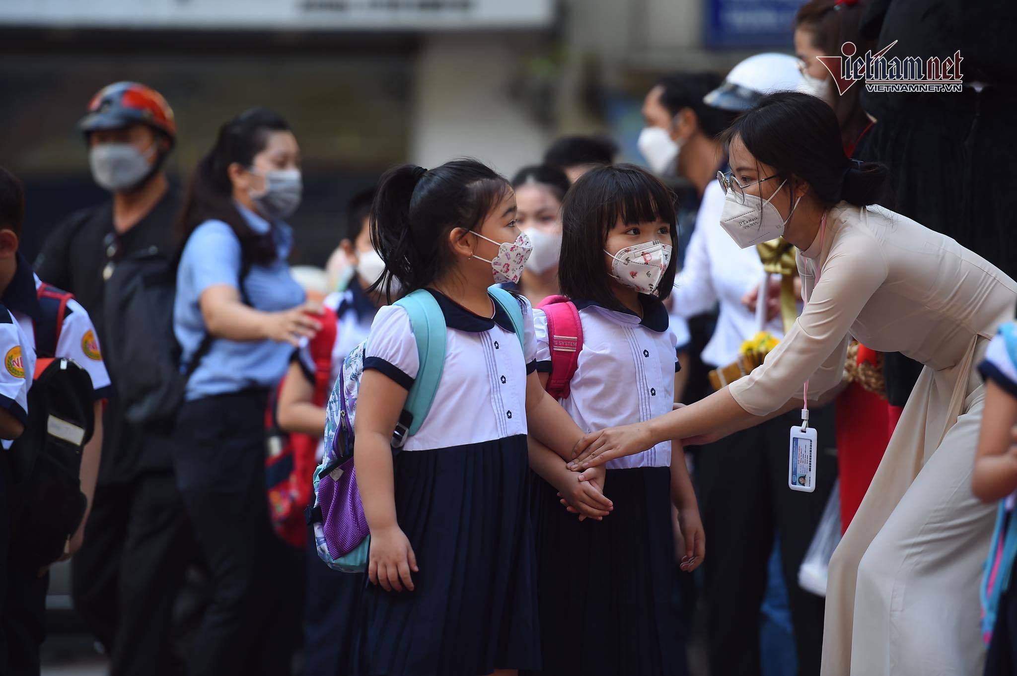 Trường học căng mình dạy học on – off, áp lực vì nỗi lo F0-2