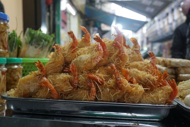 Nửa triệu đồng/con gà, chủ cửa hàng thức thông đêm bán hàng trăm con ngày Rằm tháng Giêng-3