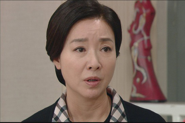 Đưa bạn gái về ra mắt, vừa chạm mặt chị họ tôi cô ấy đã bỏ về rồi chia tay một cách khó hiểu-3