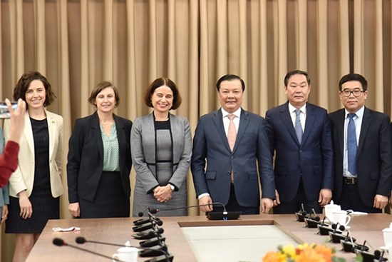 Hà Nội mong muốn mở rộng hợp tác với các địa phương, doanh nghiệp của Australia