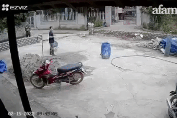 Nữ sinh 14 tuổi mất tích bí ẩn từ tối mùng 3 Tết, gia đình cầu cứu công an-2