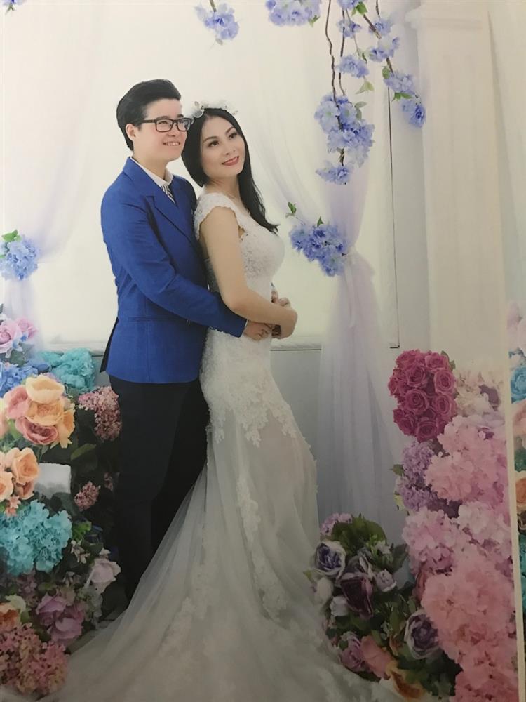 Ca sĩ Thanh Hà - Phương Uyên tuyên bố thành đôi: Phụ nữ thẳng thành cong sau sóng gió vì chỉ phụ nữ mới mang lại hạnh phúc cho nhau?-4