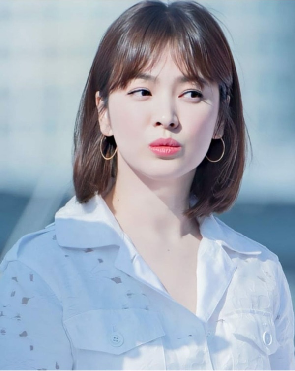 Song Hye Kyo sở hữu cả rổ kiểu tóc ngắn trẻ hóa cực đỉnh, nhưng có một kiểu dừ lắm, chị em xem né gấp-8