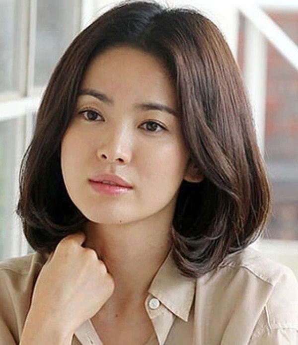 Song Hye Kyo sở hữu cả rổ kiểu tóc ngắn trẻ hóa cực đỉnh, nhưng có một kiểu dừ lắm, chị em xem né gấp-12